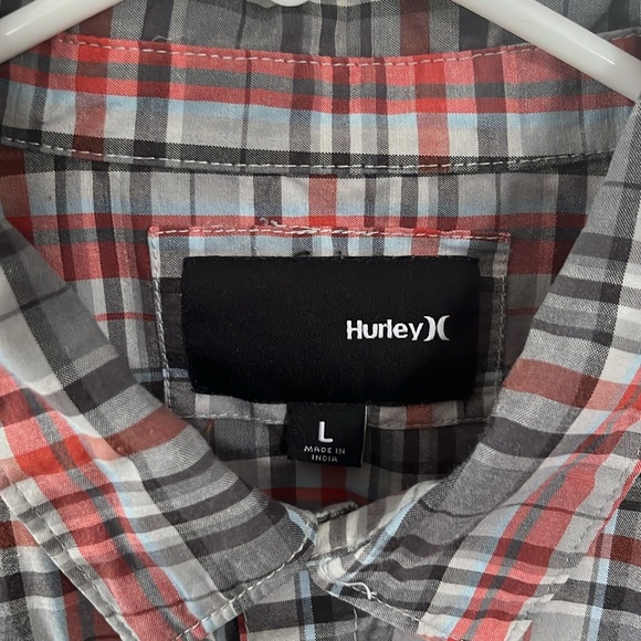 Button down - Picture 2 of 3